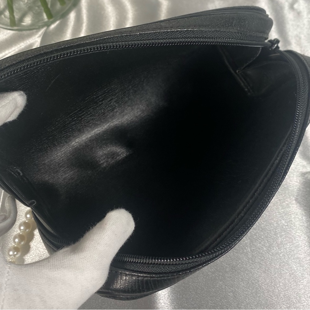 Authentic π― Givenchy Leather Pouch - Picture 3 of 6